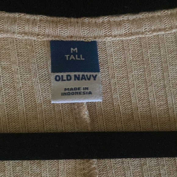 Old Navy - Picture 2 of 5